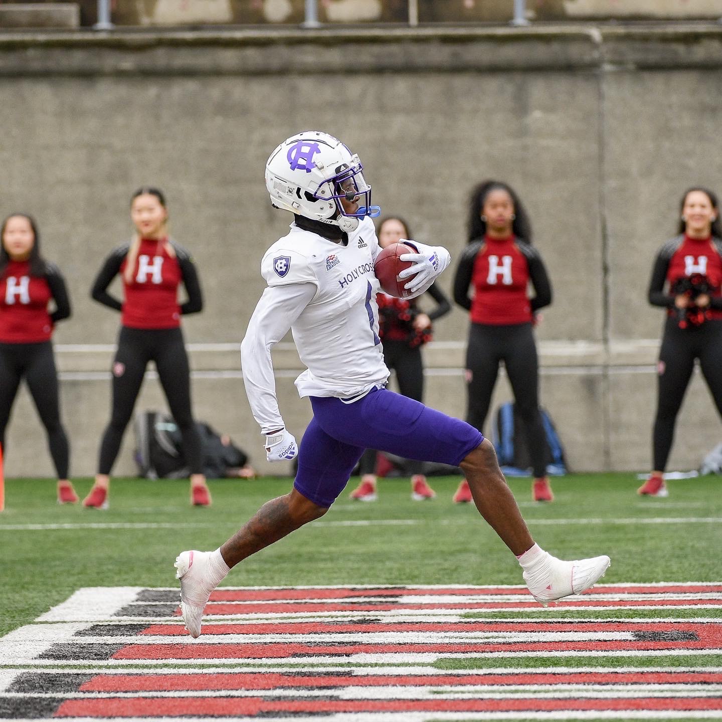 Ayir Asante scoring for Holy Cross